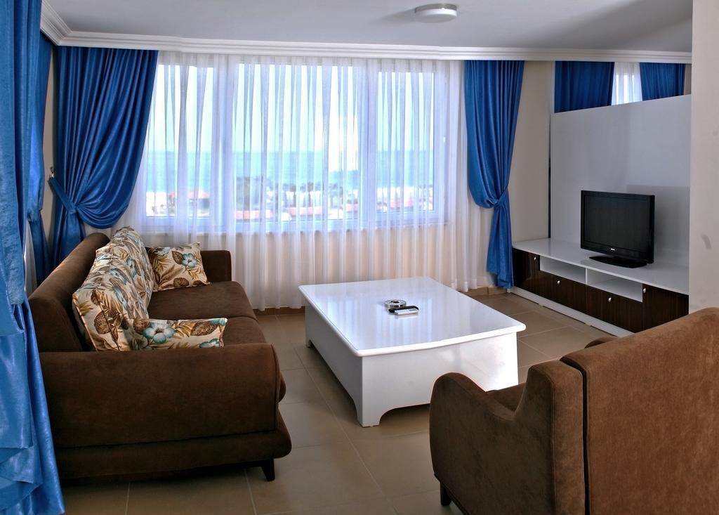 Grand Akca Hotel Gazipaşa Exteriör bild