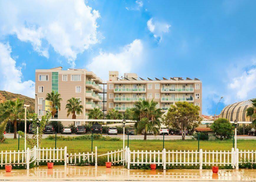 Grand Akca Hotel Gazipaşa Exteriör bild